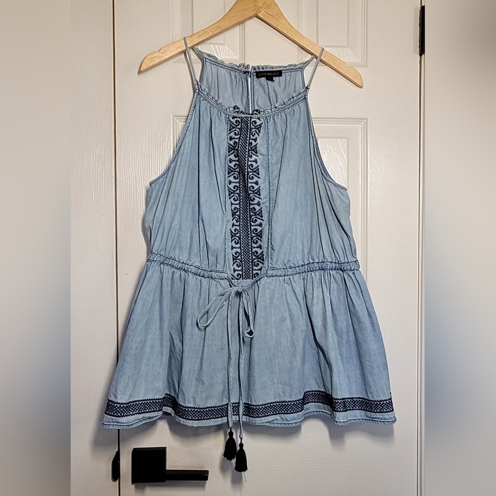 Lane Bryant▪︎Blue Sleeveless Top w/Embroidered Detail & Tie Waist▪︎Size 24